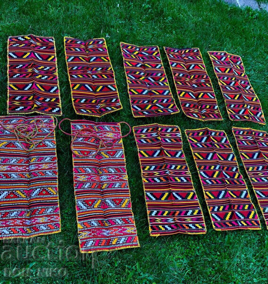 Δημοπρασία Μάλλινες ροδίτικες ποδιές 10 τεμάχια