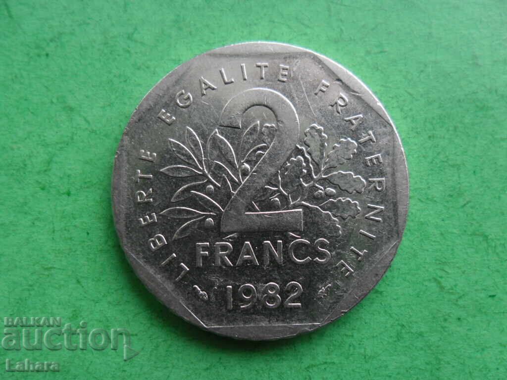 2 франка 1982 г. Франция