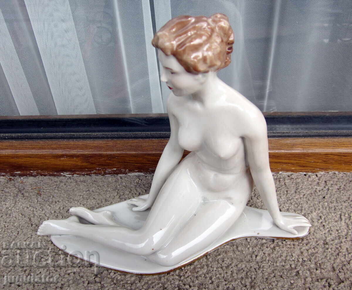 Old Bulgarian porcelain figurine of a nude woman SIP with price € 122.71 | 240.00 BGN Old Bulgarian porcelain figurine of a nude woman SIP with price € 122.71 | 240.00 BGN