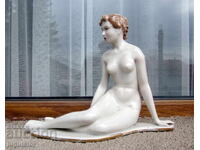 стара Българска порцеланова статуетка фигура гола жена СИП