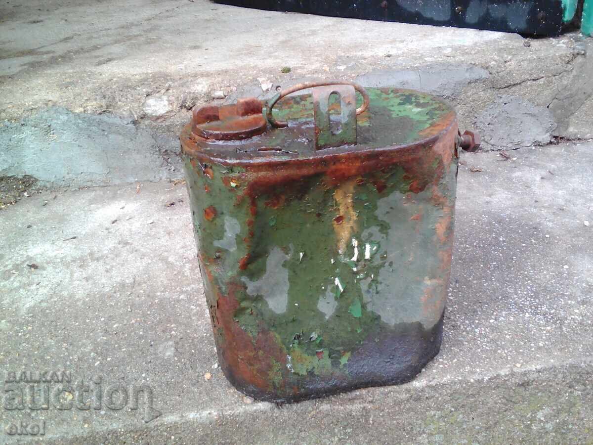 Tube for oil from a T-34 military machine with price € 6.14 | 12.01 BGN