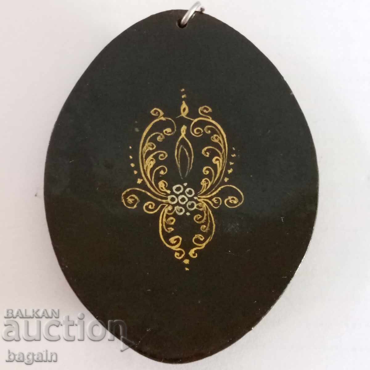 Auction  Russian pendant. Lacquer painting