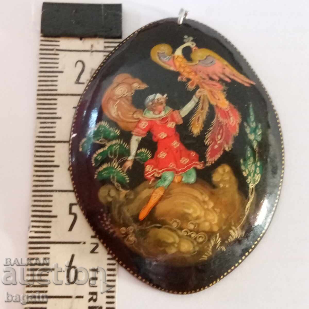 Delivery of Russian pendant. Lacquer painting