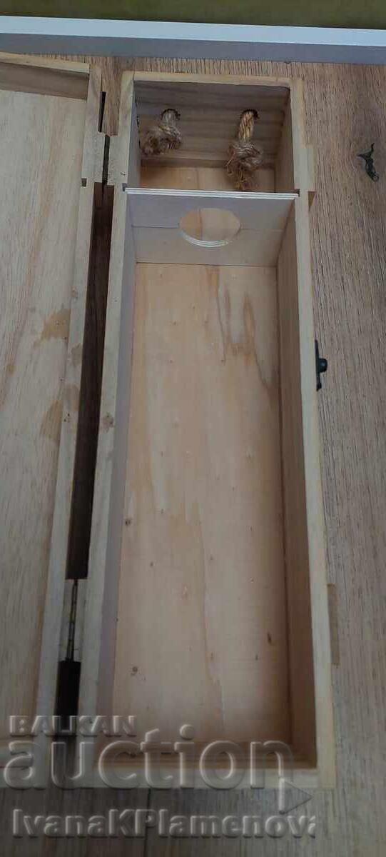 Wooden wine box for connoisseurs - 6