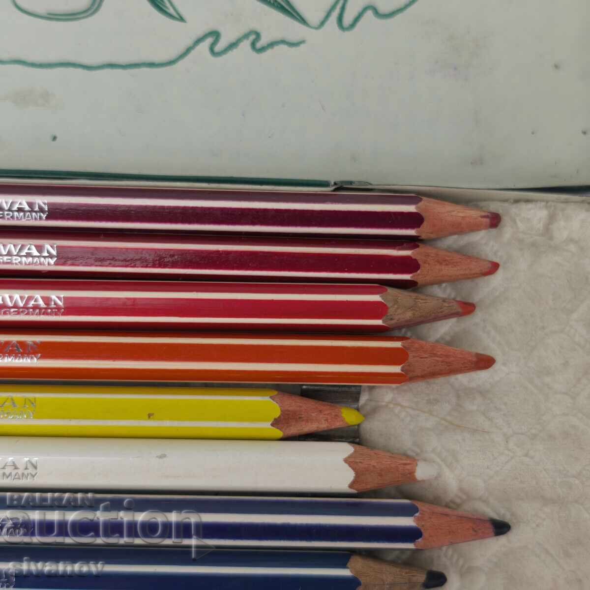 Delivery of Stari molivi Othelo Swan 11 broya v metalna kutia #5939 Delivery of Stari molivi Othelo Swan 11 broya v metalna kutia #5939