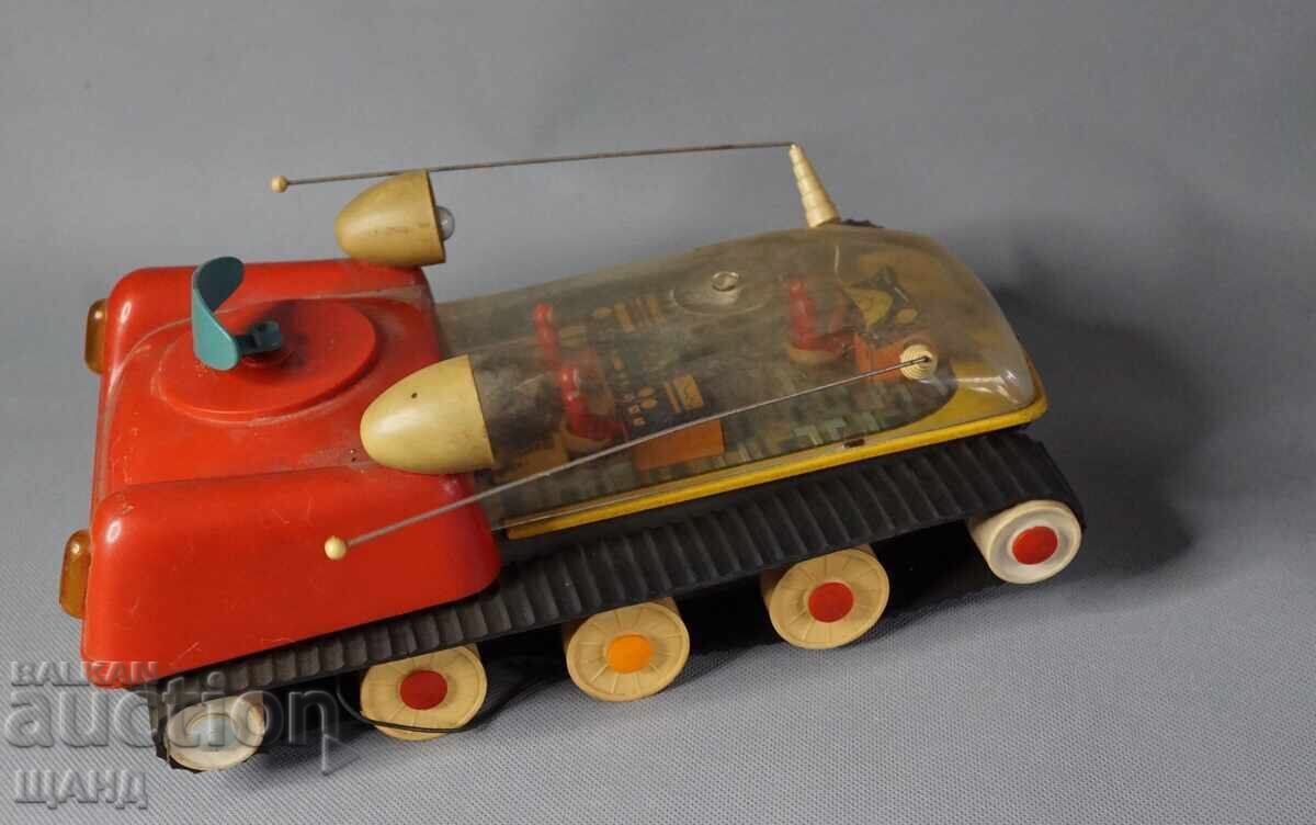 Licitație Vechi model rusesc de jucărie din plastic, navetă spațială