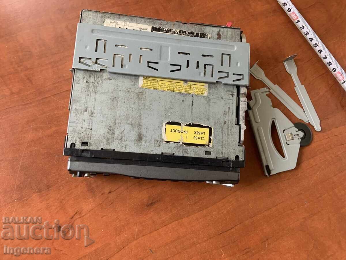 RADIO AUTO PENTRU MAȘINĂ cu preț 15.00 BGN | € 7.67