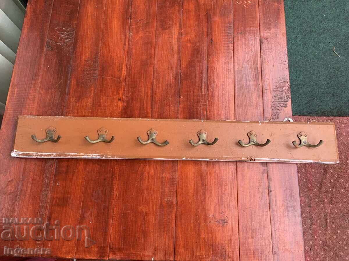 HANGER HANGER WOOD ANTIQUE WALL