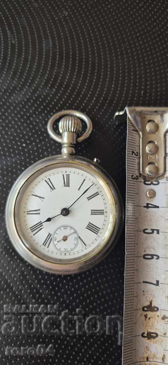 Livrarea CEAS DE BUZUNAR STAR - FUNCȚIONAL - EXCELENT