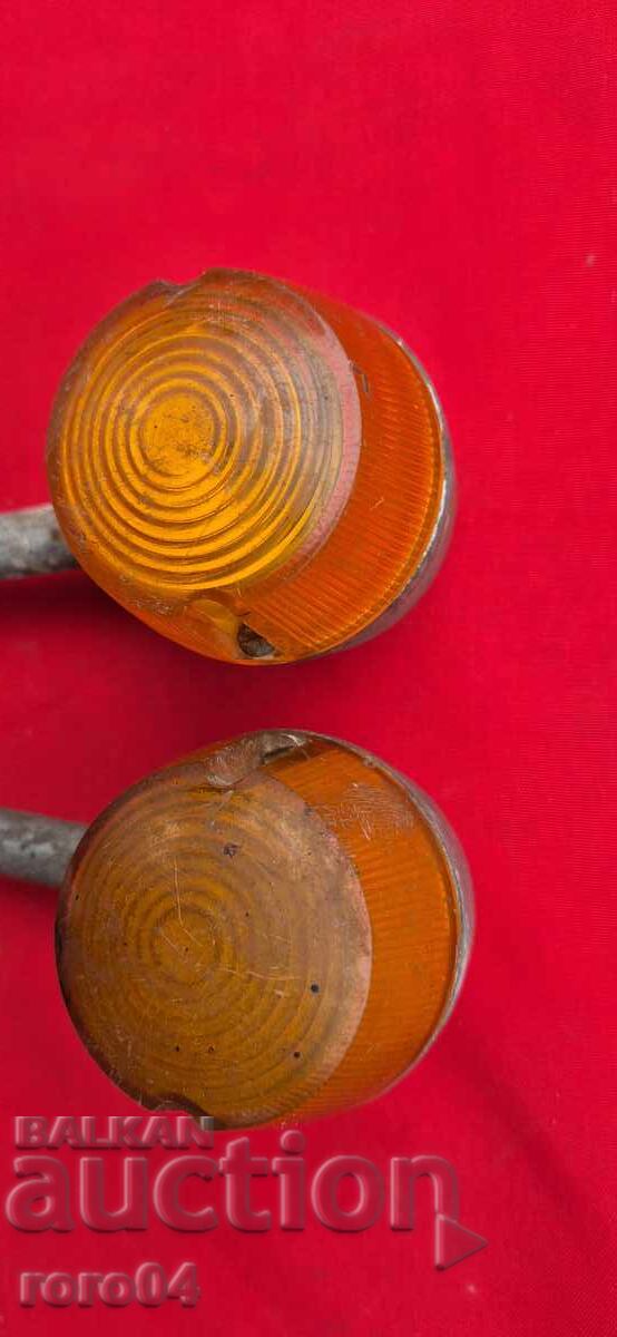 SEMNARE - MOTOR RETRO - CIFUT cu preț 40.50 BGN | € 20.71