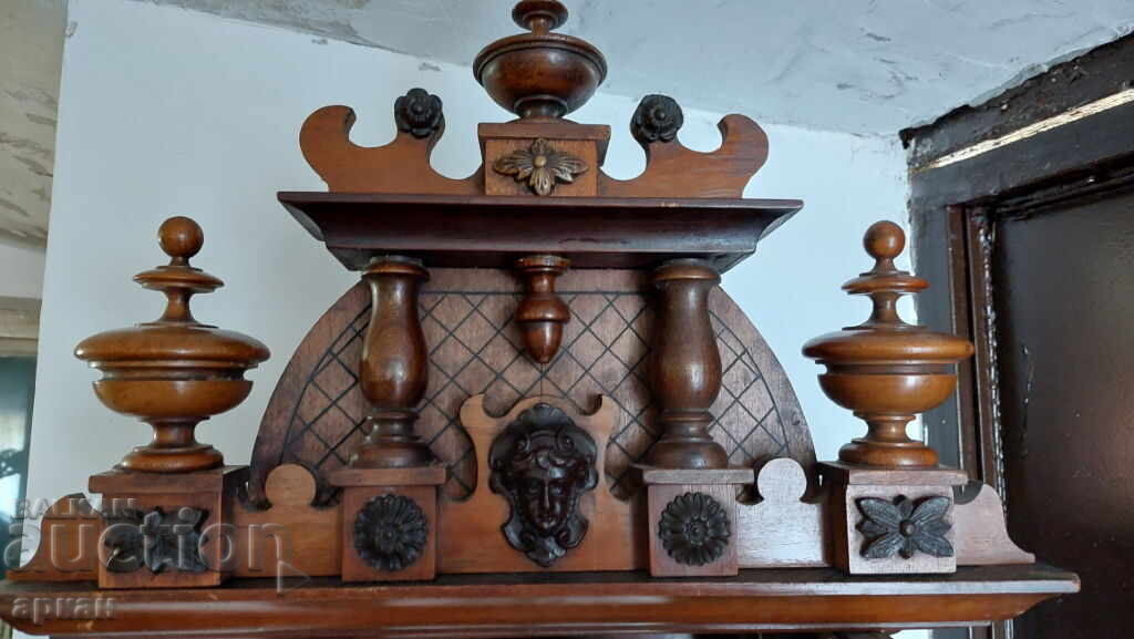 Παράδοση Μασίφ επιτοίχιο μηχανικό ρολόι - τέλη του 19ου αιώνα με βαρίδια Παράδοση Μασίφ επιτοίχιο μηχανικό ρολόι - τέλη του 19ου αιώνα με βαρίδια