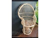 Καρέκλα από ρατάν για κούκλα