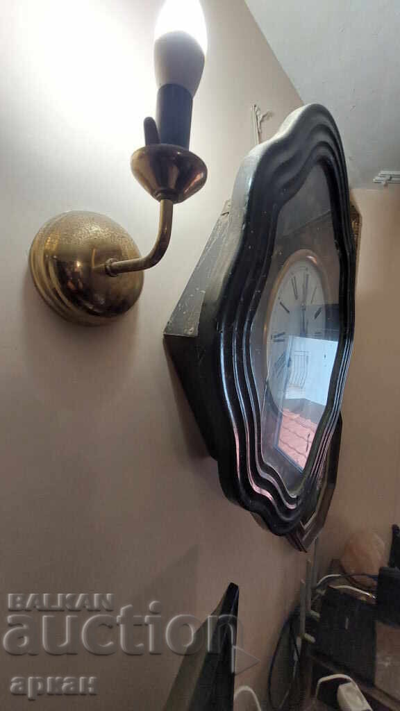 Аукцион Стенен часовник -края на XIX век ....седеф и орнаменти