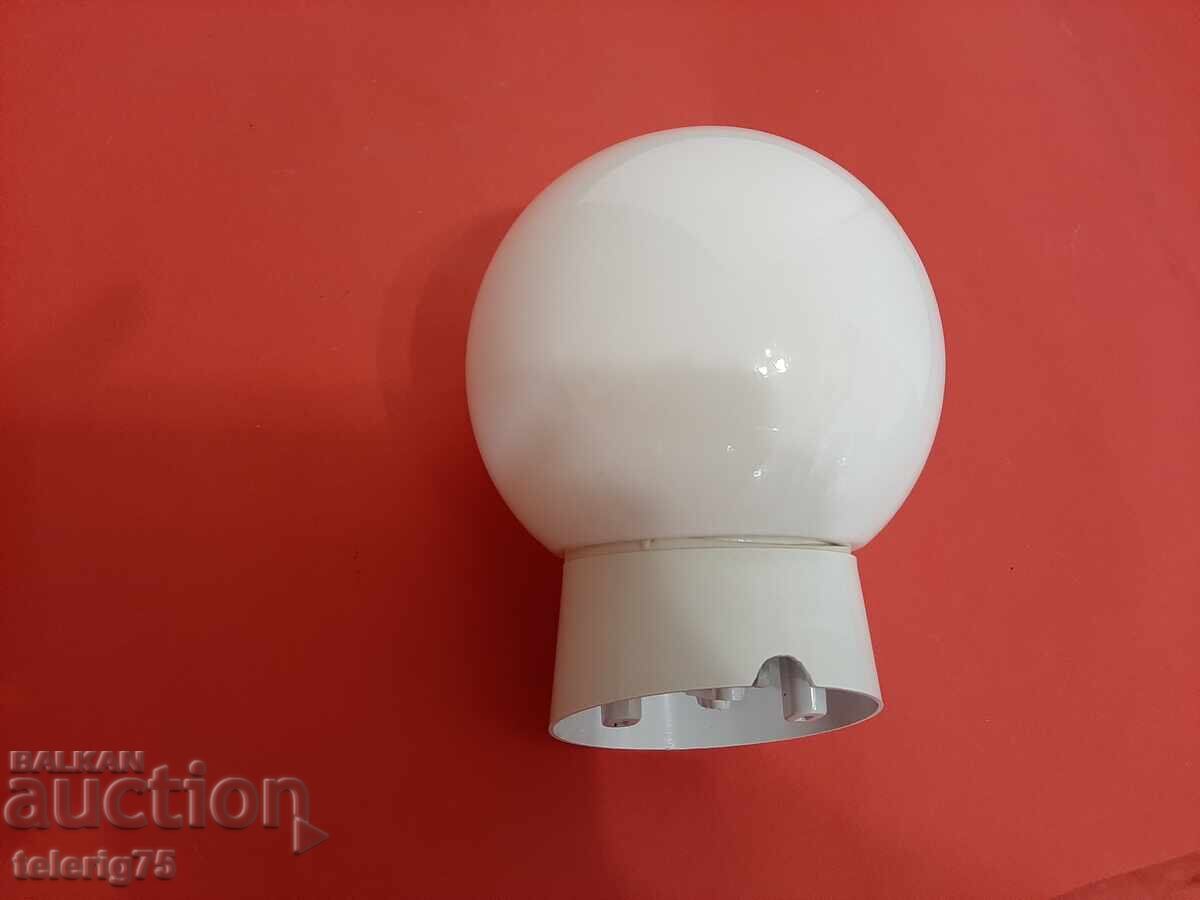 Plafon tip Bilă pentru montaj aparent + Bec LED