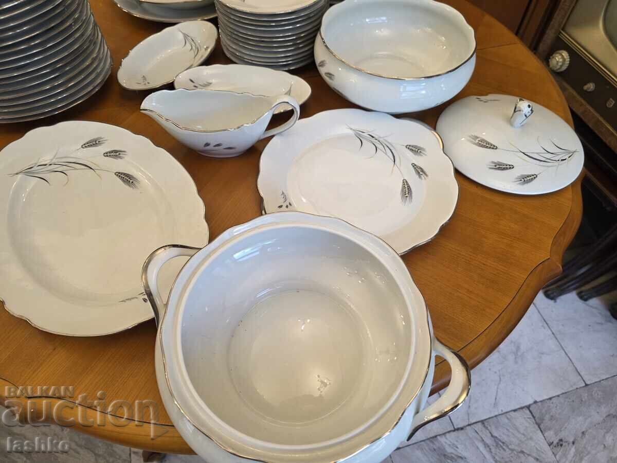 French porcelain dinner service - 6