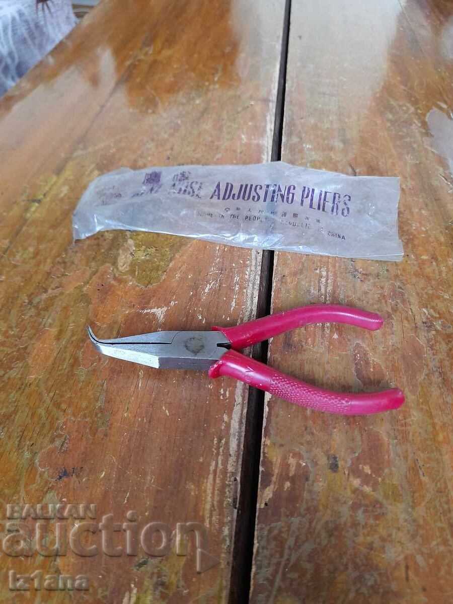 Clești vechi Diamond cu preț 32.00 BGN | € 16.36