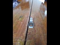 Ceas electronic vechi Yamaha