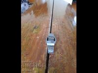 Παλιό ηλεκτρονικό ρολόι Wintron