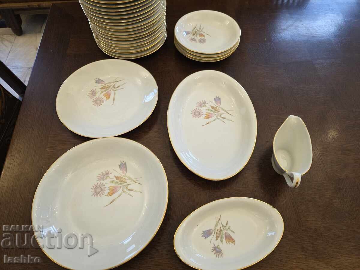 Auction  French Limoges porcelain set