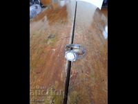 Οι ηλικιωμένες κυρίες παρακολουθούν τη Zarya