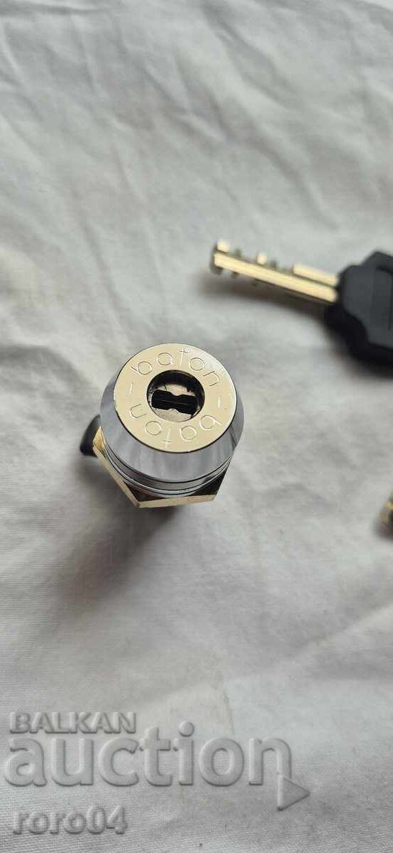 ΜΠΑΡΑ ΑΠΟ ΠΕΡΙΣΤΡΟΦΙΚΟ / ΧΡΗΜΑΤΟΚΙΒΩΤΙΟ - BATON - NEW με τιμή 22.50 BGN | € 11.50