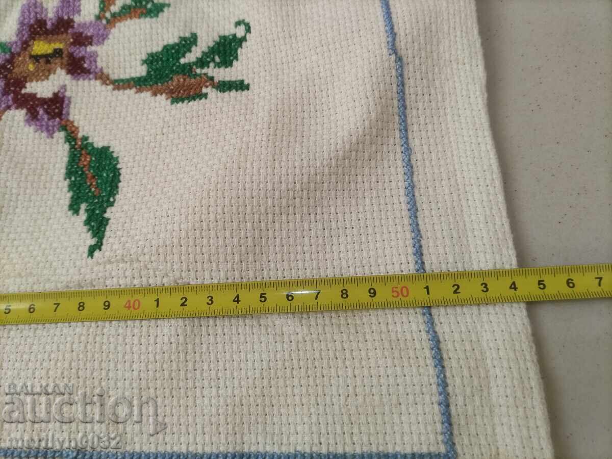 Livrarea Față de pernă țesută manual, veche