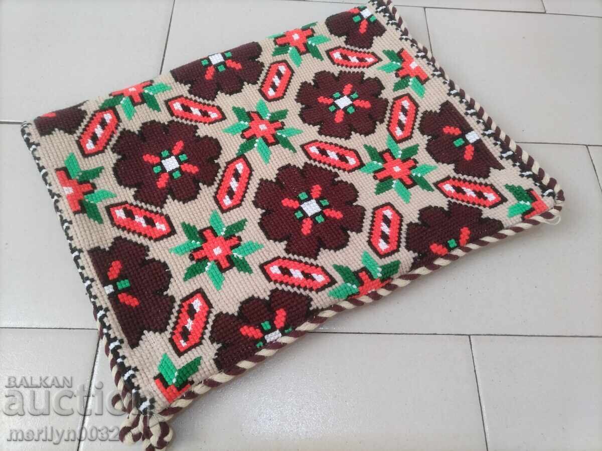 Old hand-woven pillowcase face - 5 Old hand-woven pillowcase face - 5
