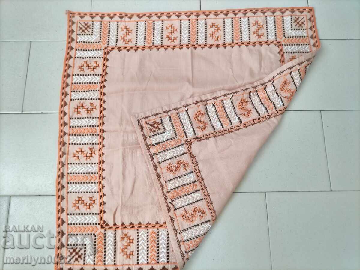 Παλιά κεντητή επιταγή, τραπεζομάντηλο, milo, βουλγαρικό κέντημα με τιμή 41.00 BGN | € 20.96 Παλιά κεντητή επιταγή, τραπεζομάντηλο, milo, βουλγαρικό κέντημα με τιμή 41.00 BGN | € 20.96