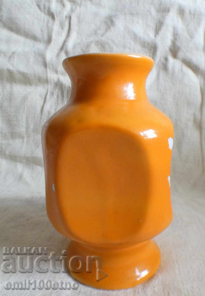 Vase 30 years old Avtotransport Shumen old Bulgarian porcelain with price 10.00 BGN | € 5.11 Vase 30 years old Avtotransport Shumen old Bulgarian porcelain with price 10.00 BGN | € 5.11