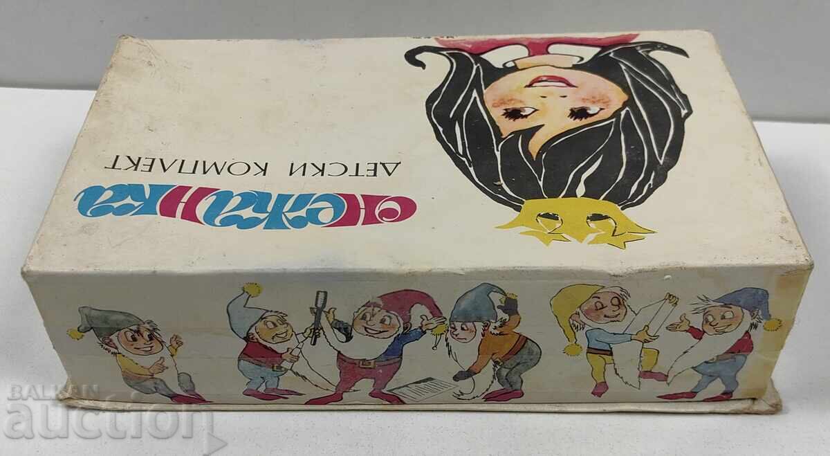 Licitație SET PERIUTE DINȚI PENTRU ALBĂ ZĂPADA PENTRU COPII Cutie goală Pitic SOC