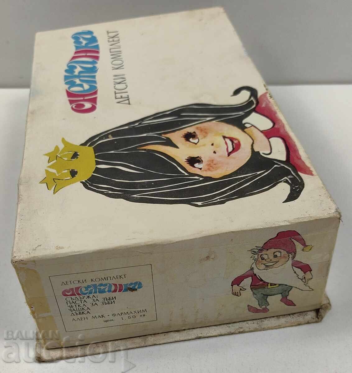 SET PERIUTE DINȚI PENTRU ALBĂ ZĂPADA PENTRU COPII Cutie goală Pitic SOC - 5