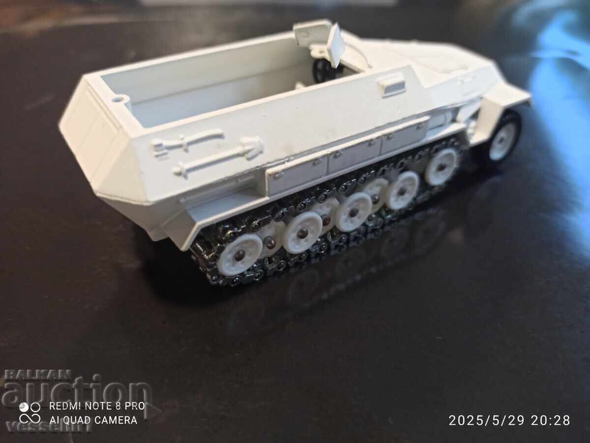 Licitație Tanc Solido Half Track Hanomag WWII 6208 German Winter Batai Licitație Tanc Solido Half Track Hanomag WWII 6208 German Winter Batai