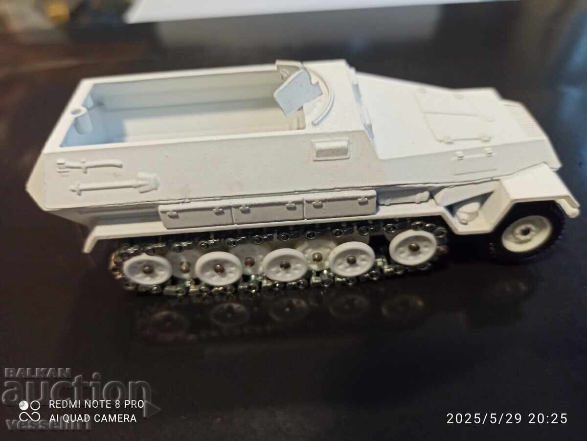 Tanc Solido Half Track Hanomag WWII 6208 German Winter Batai Tanc Solido Half Track Hanomag WWII 6208 German Winter Batai