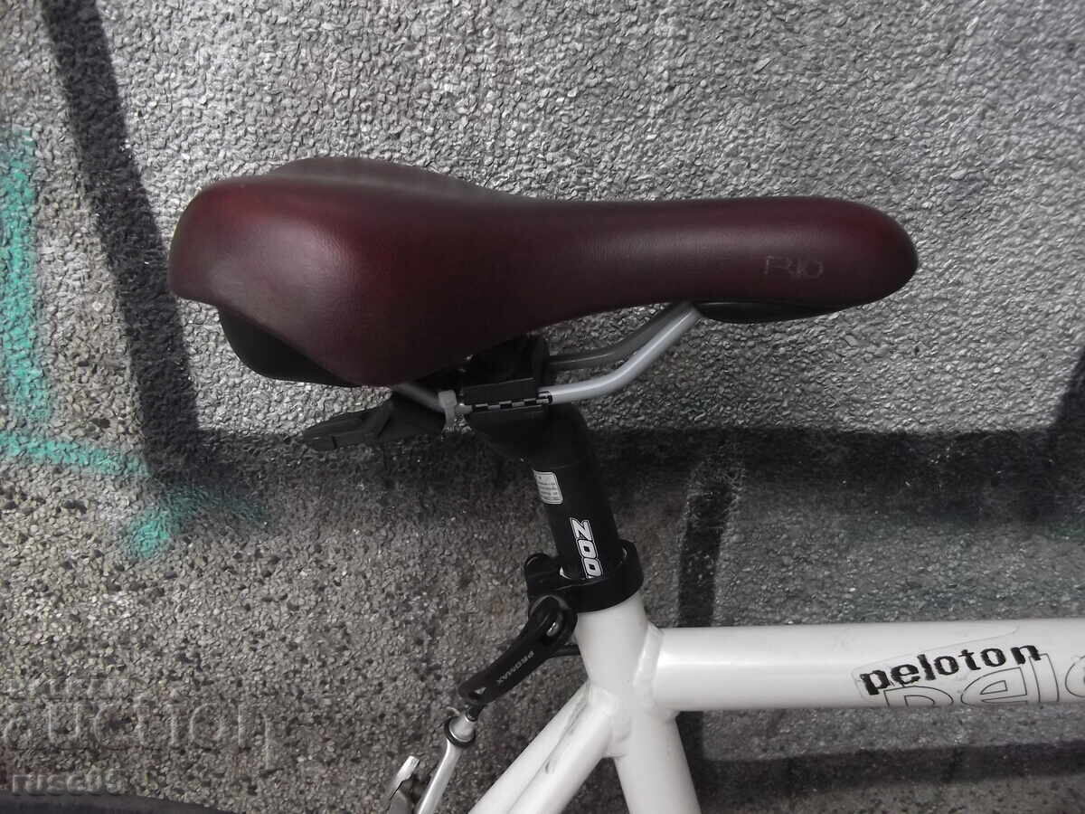 Bicicletă *Cross Peloton 28"* cadru de aluminiu - 7