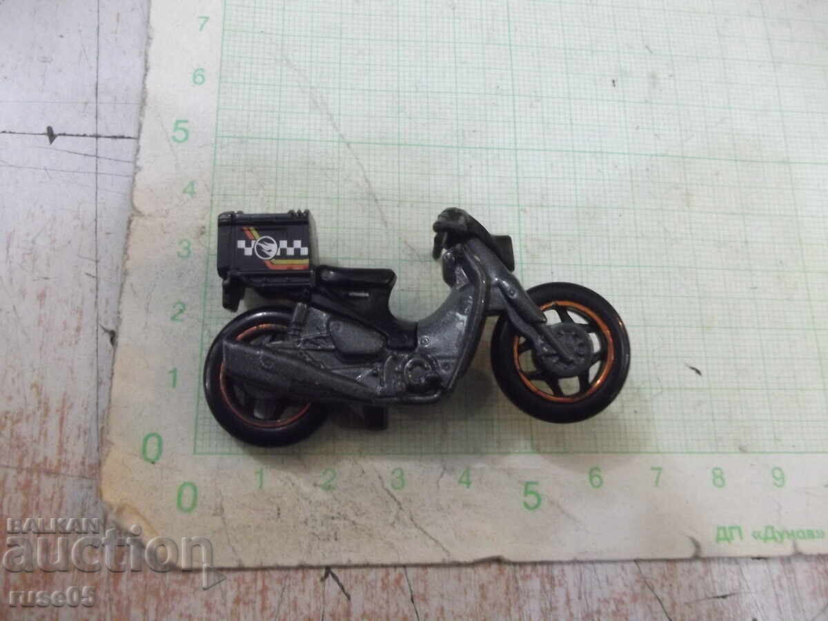 Παράδοση Μοτέρ - 18