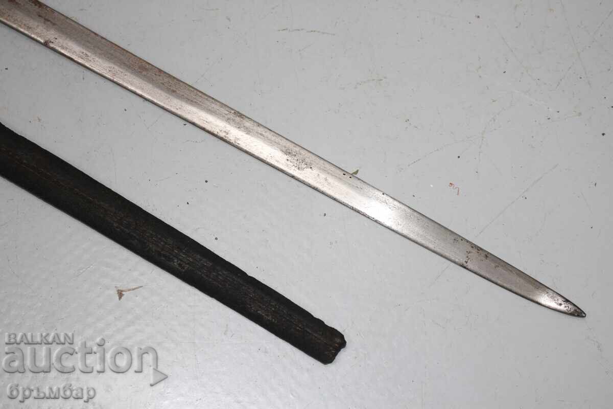 Sabie scurtă, spadă franceză, sabie cu teacă de piele. *1 - 7 Sabie scurtă, spadă franceză, sabie cu teacă de piele. *1 - 7