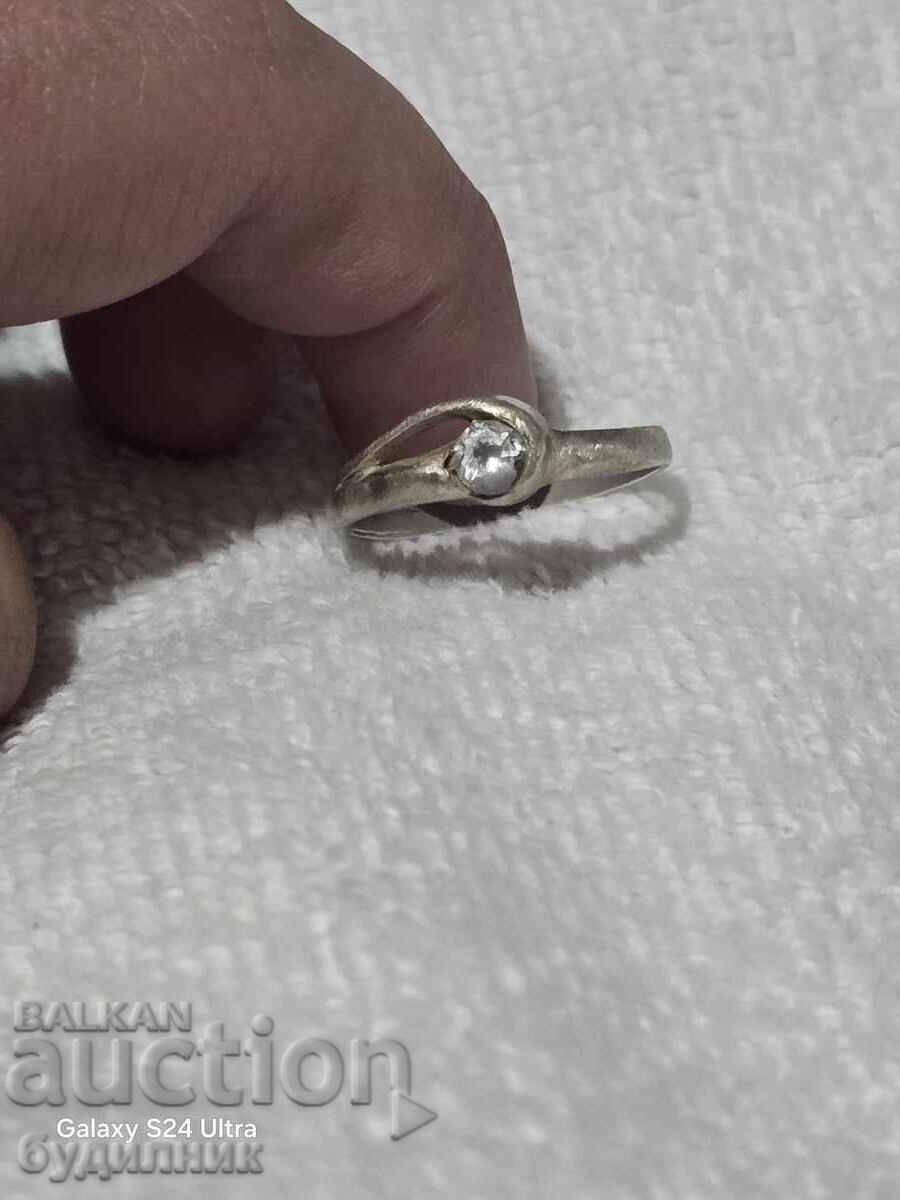 Аукцион Сребърен пръстен. 18,2мм. 1,83 Грама. Пускам над 100 Аукцио Аукцион Сребърен пръстен. 18,2мм. 1,83 Грама. Пускам над 100 Аукцио
