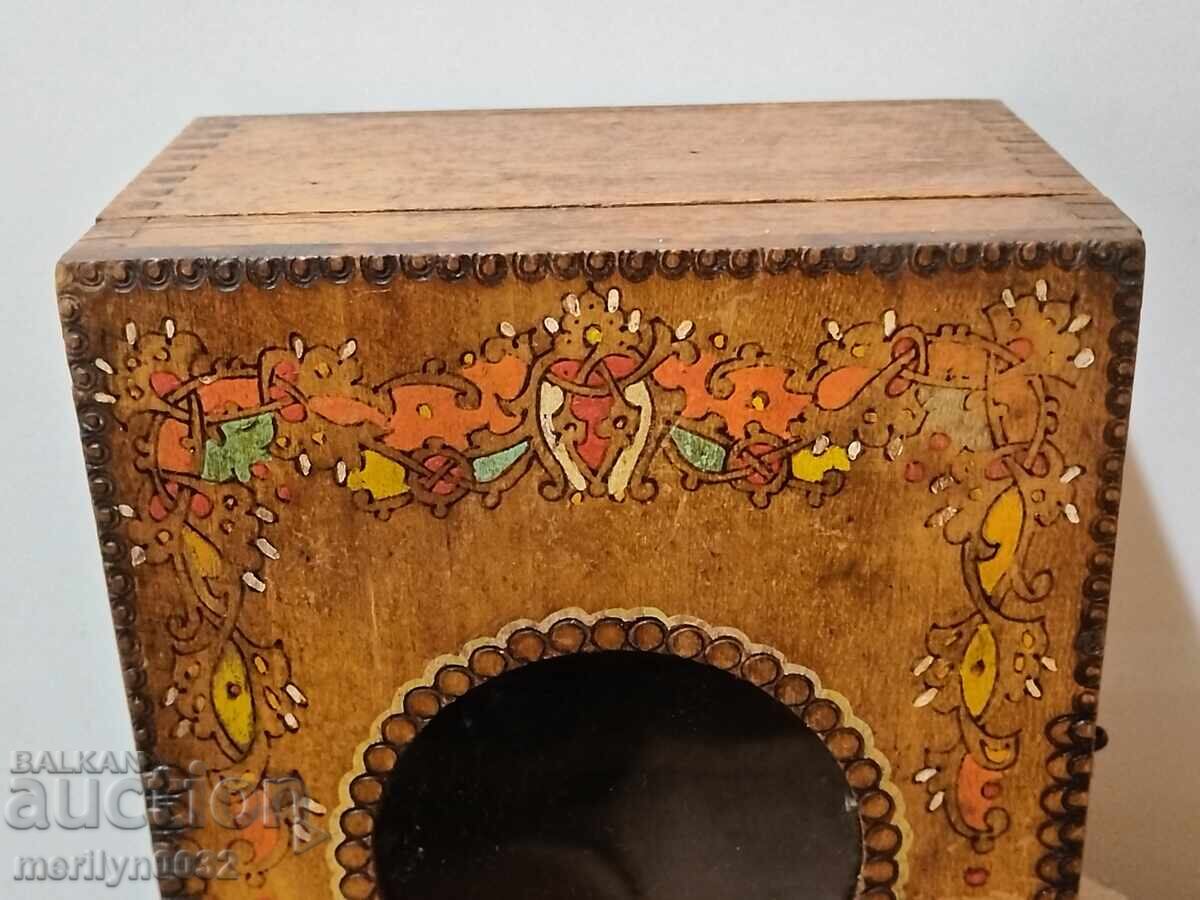 Παλιό ξύλινο κουτί για ρολόι-ξυπνητήρι - 5