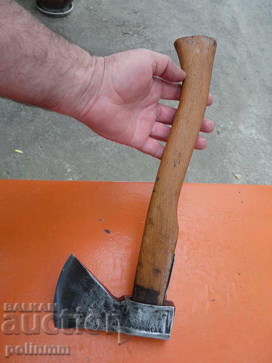 Παράδοση Παλιό γερμανικό τσεκούρι - 571