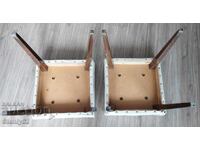 2 buc. taburete vechi cu burete și textil