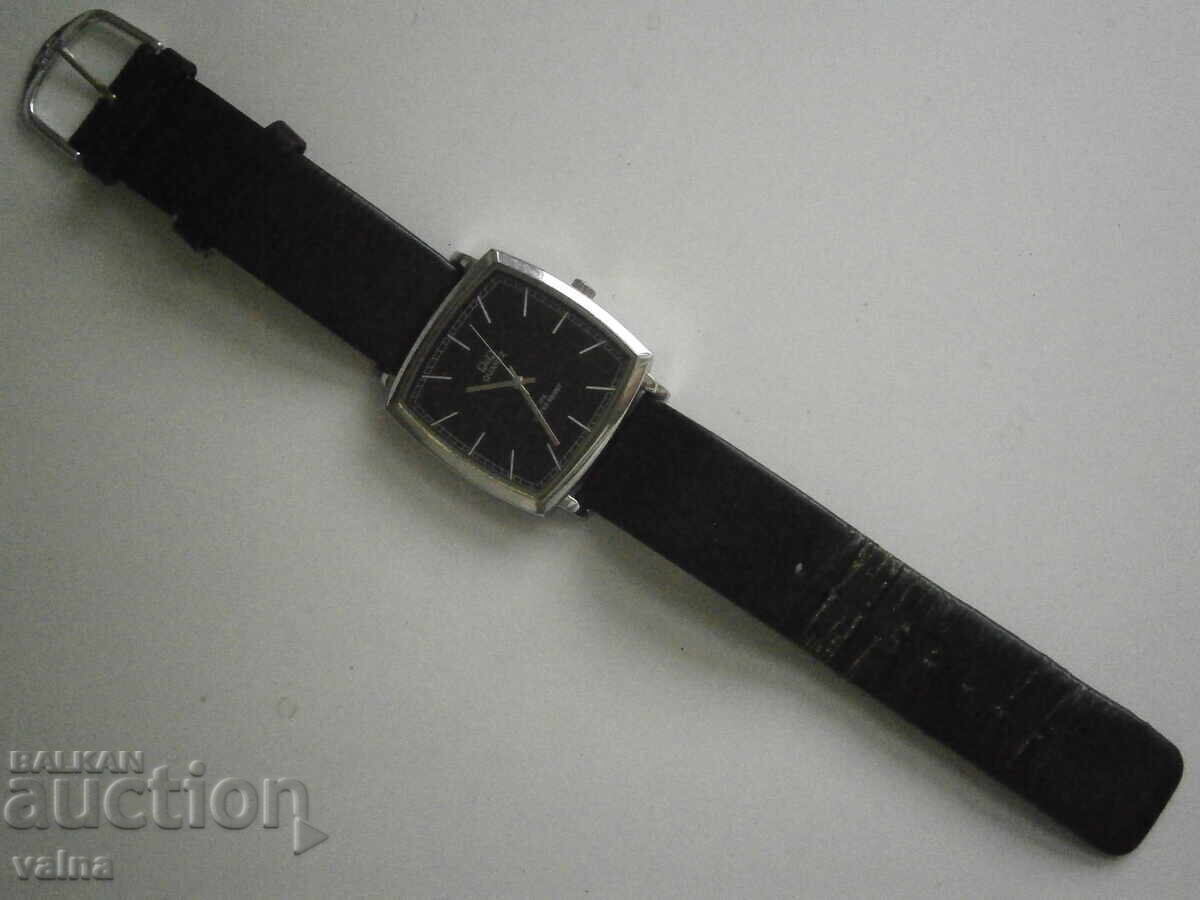 NOU Q&Q, quartz 38mm x 38mm; grosime 6,8mm! - 7