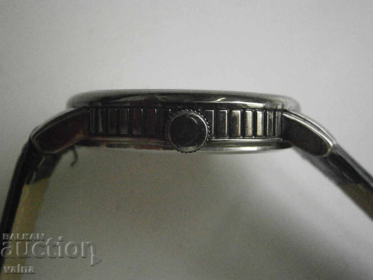 Livrarea NOU! Ceas Q&Q quartz, baterie nouă, 41 mm fără coroană