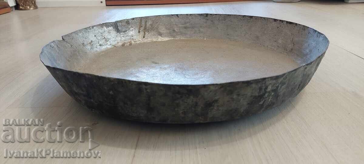 Delivery of Copper retro pan 43cm for connoisseurs