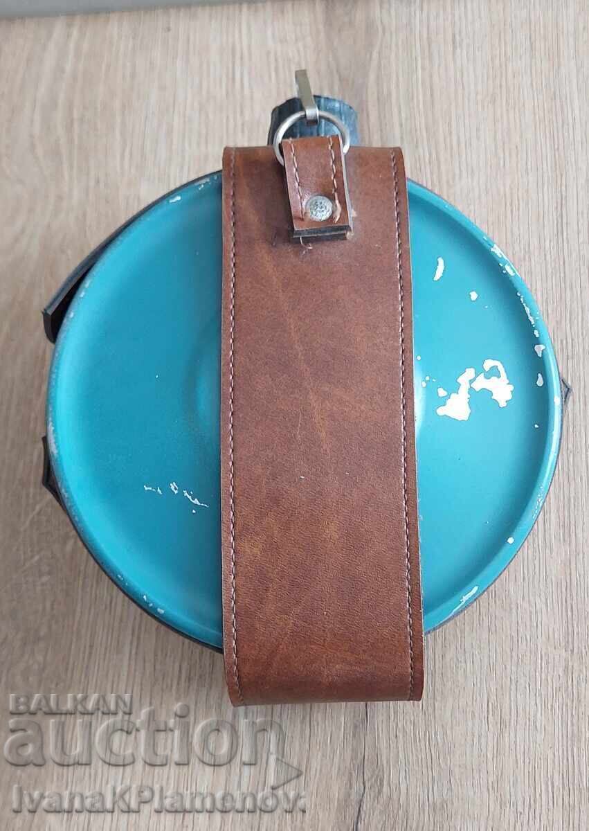 Auction Flask for collectors Auction Flask for collectors