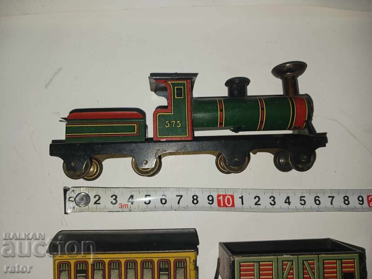 100 годишно влакче - Германия , PENNY TOY , играчка с цена 89.99 лв. | € 46.01 100 годишно влакче - Германия , PENNY TOY , играчка с цена 89.99 лв. | € 46.01