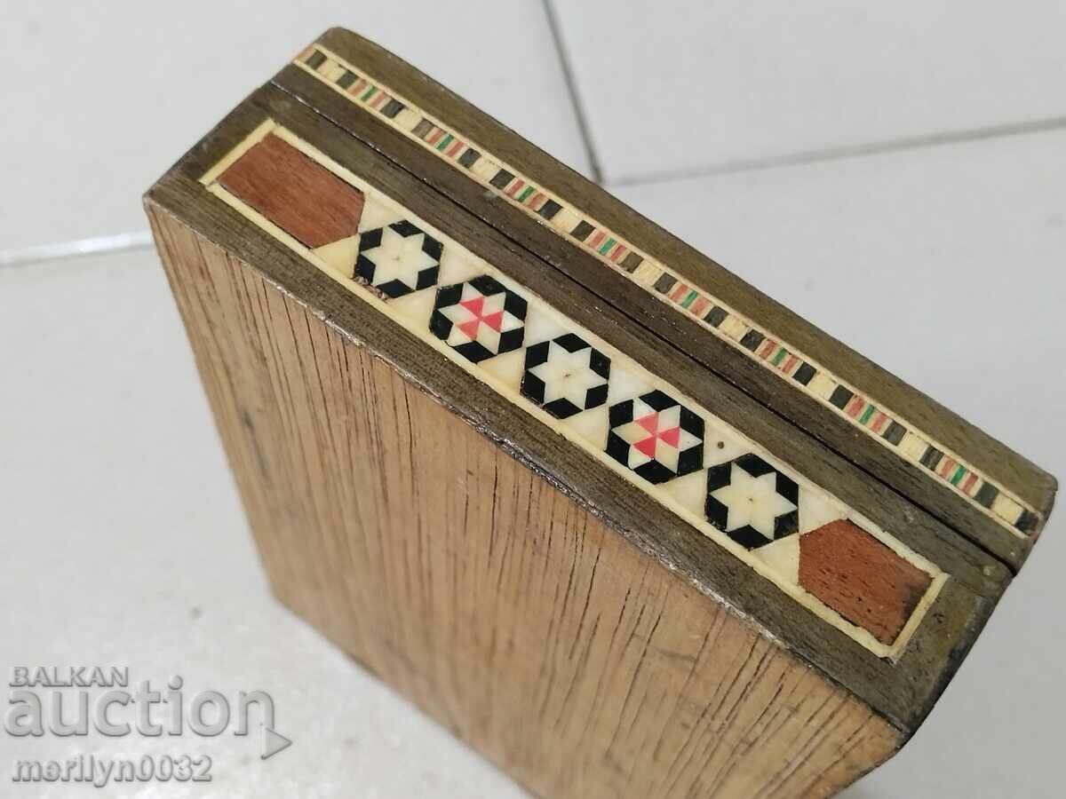 Παράδοση Παλιά βουλγαρική κοσμηματοθήκη NRB