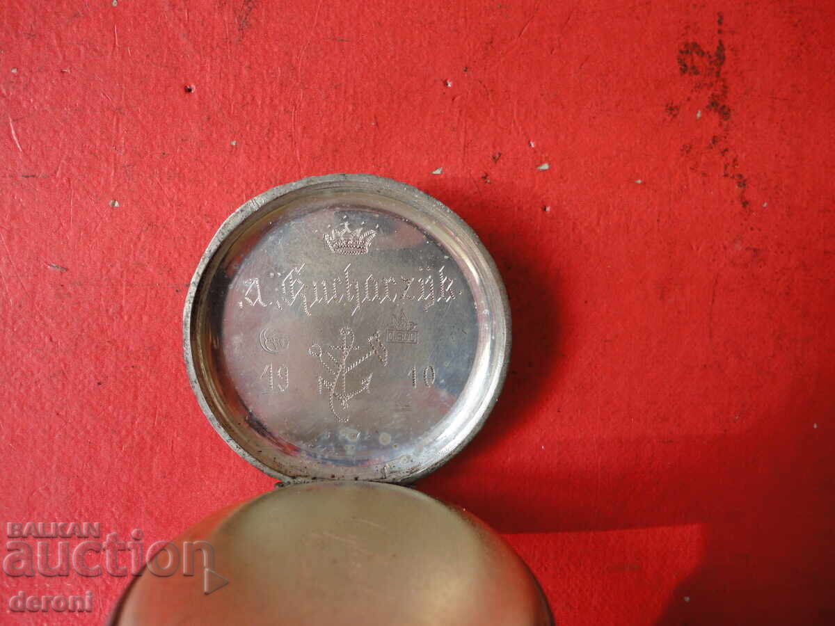 Livrarea Ceas de buzunar argintiu incredibil