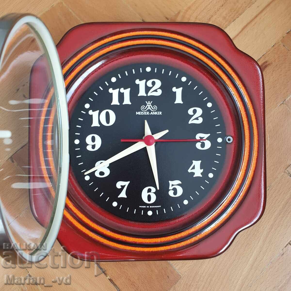 Πορσελάνινο ρολόι τοίχου "Meister Anker" - 70s GDR με τιμή 80.00 BGN | € 40.90 Πορσελάνινο ρολόι τοίχου "Meister Anker" - 70s GDR με τιμή 80.00 BGN | € 40.90
