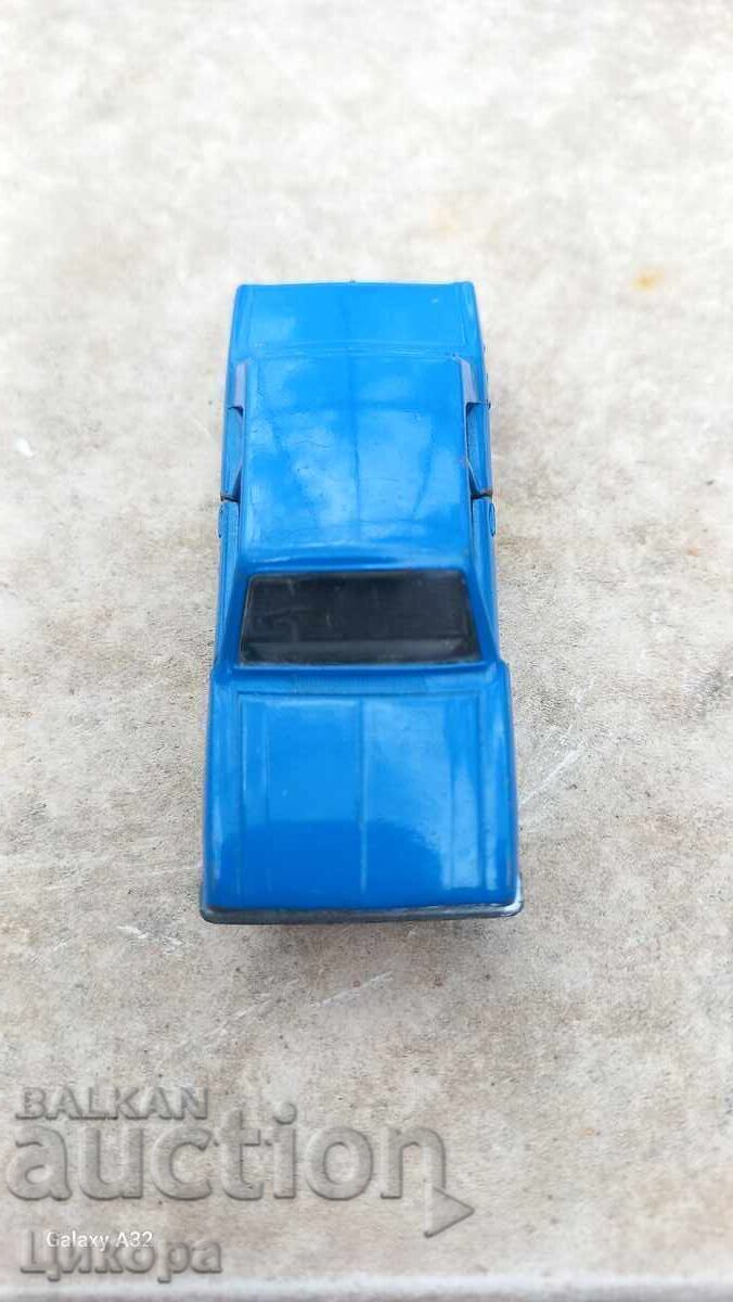 MATCHBOX BULGARIA FORD CORTINA - 5 MATCHBOX BULGARIA FORD CORTINA - 5
