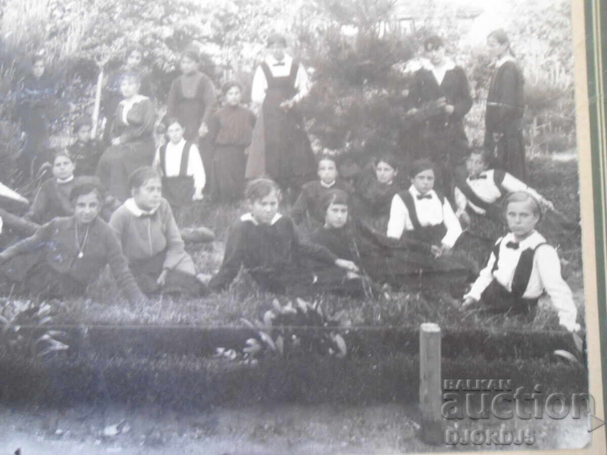 Auction Old photo, cardboard Auction Old photo, cardboard